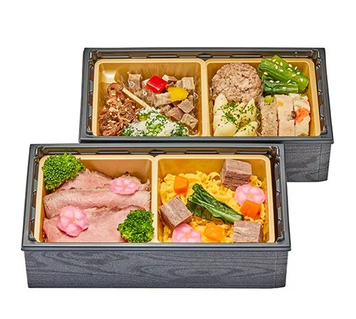 コミフデリ お肉のおせち料理二段重